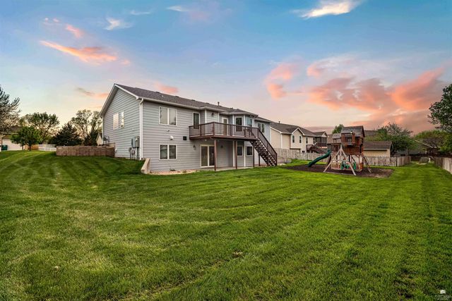 4505 Kelsey Drive, Manhattan, KS 66502