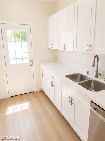 1701 Sycamore Avenue A, Pahrump, NV 89048