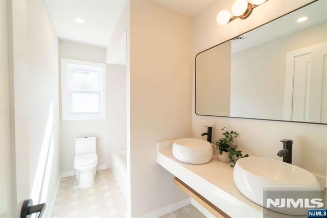 102 Brooklyn Mountain Road, Hopatcong, NJ 07843