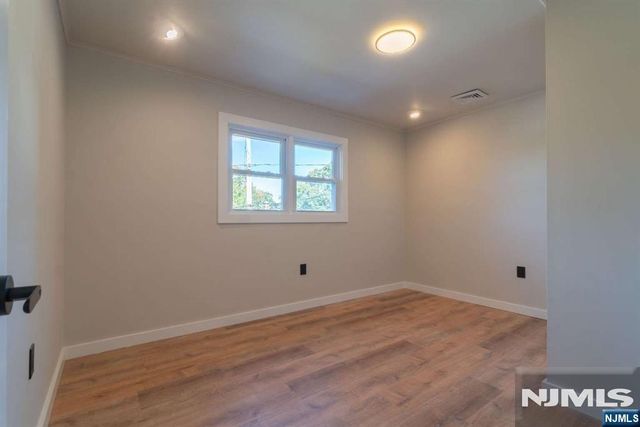 102 Brooklyn Mountain Road, Hopatcong, NJ 07843