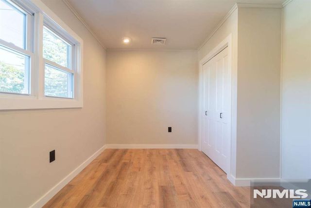 102 Brooklyn Mountain Road, Hopatcong, NJ 07843