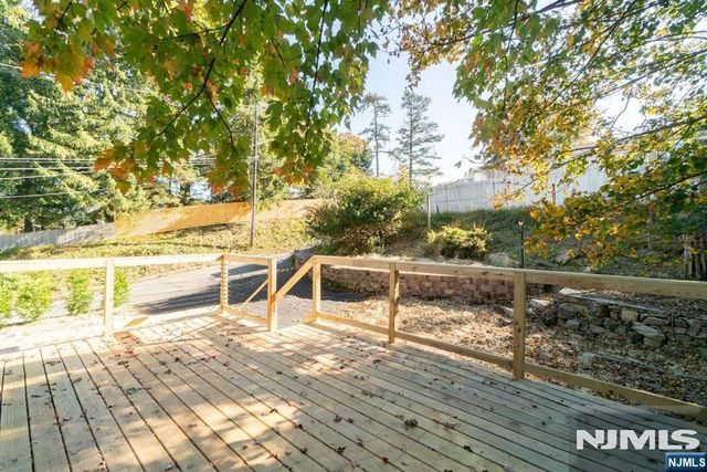 102 Brooklyn Mountain Road, Hopatcong, NJ 07843