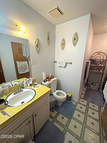 4642 River Drive, Marianna, FL 32446