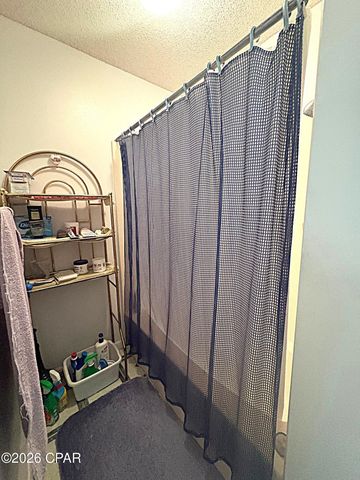 4642 River Drive, Marianna, FL 32446