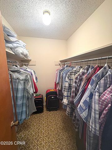 4642 River Drive, Marianna, FL 32446