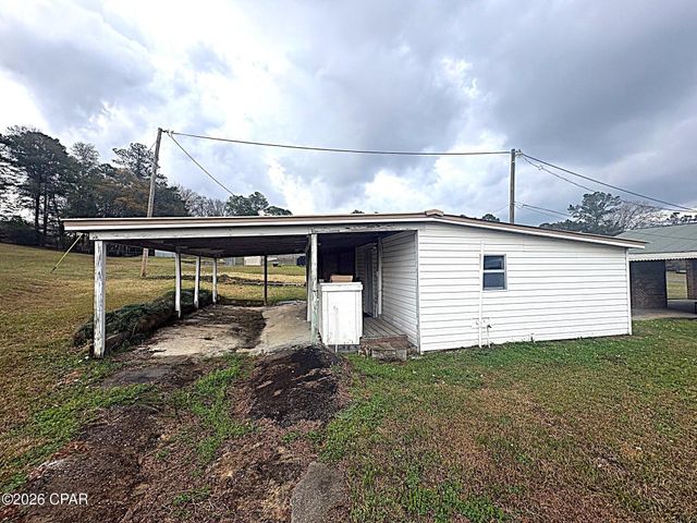 4642 River Drive, Marianna, FL 32446