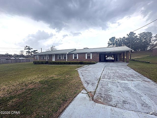 4642 River Drive, Marianna, FL 32446