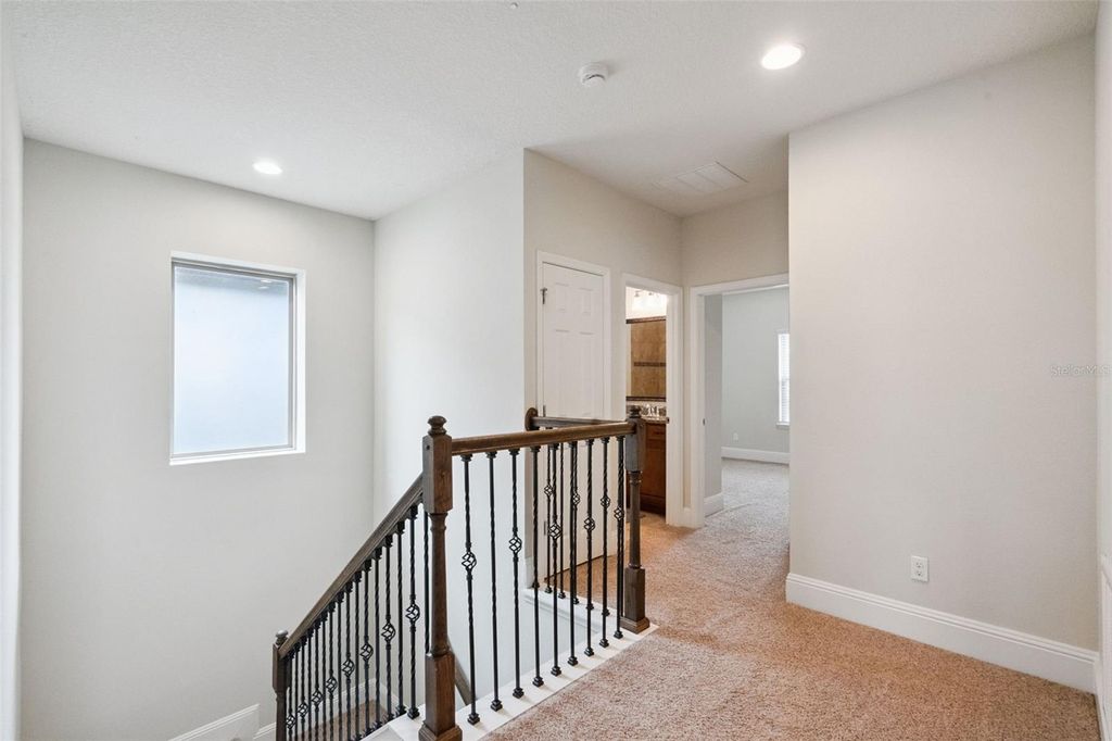 Image 21 of property listing at 9447 PRINCE HARRY DRIVE, Orlando, FL 32836