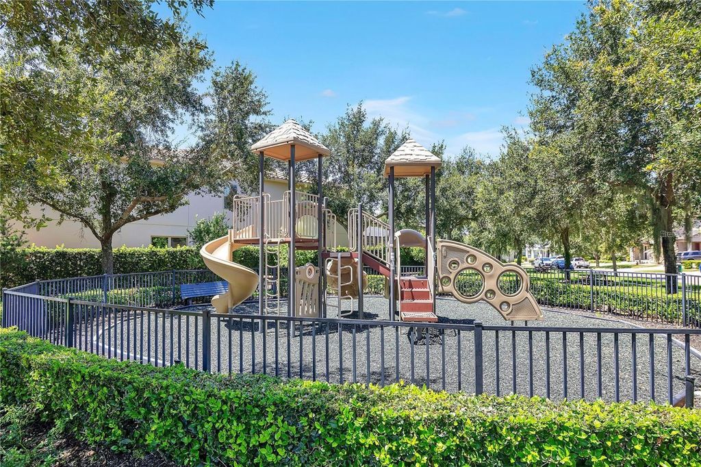 Image 45 of property listing at 9447 PRINCE HARRY DRIVE, Orlando, FL 32836