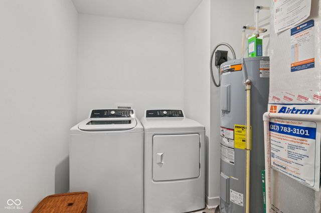 2134 Dixon Creek Drive, Whitestown, IN 46075