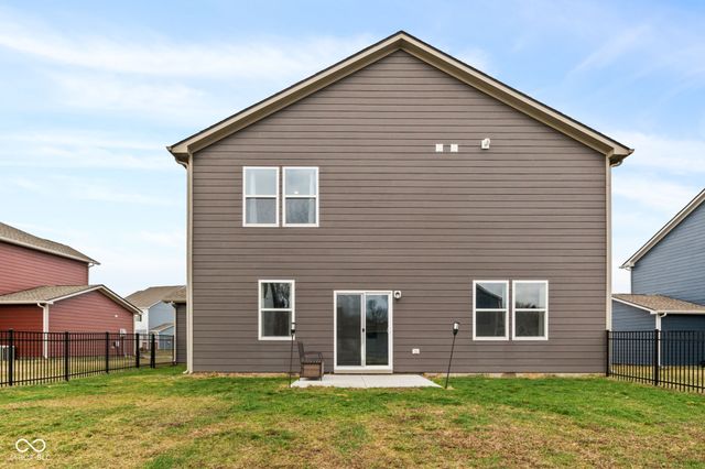 2134 Dixon Creek Drive, Whitestown, IN 46075