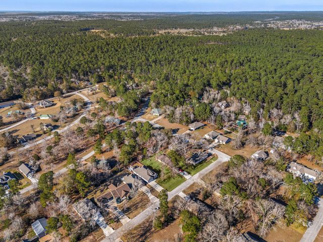 89 Hillsborough Drive, Huntsville, TX 77340