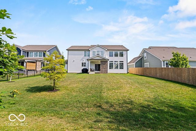 15510 Fenchurch Drive, Westfield, IN 46074