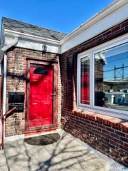 657 Naugatuck Avenue, Milford, CT 06461