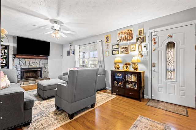 916 Marshall Fuller Road, Dallas, GA 30157