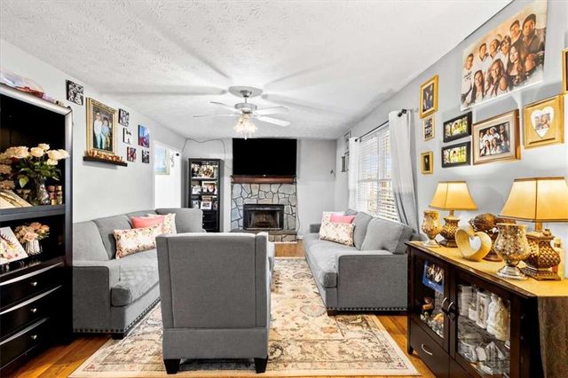 916 Marshall Fuller Road, Dallas, GA 30157