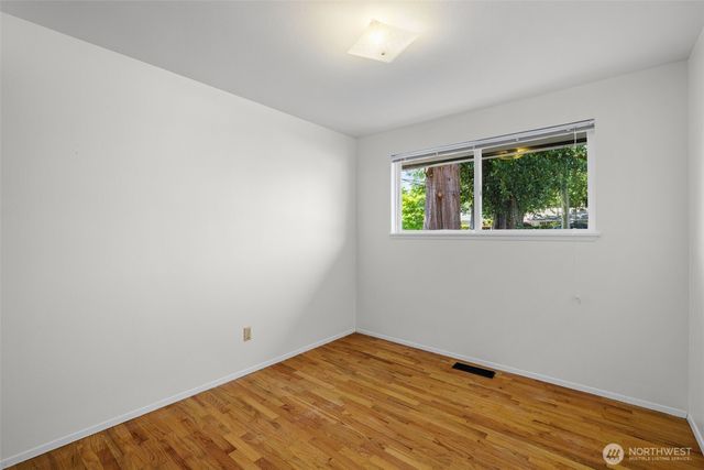 30108 2nd Avenue SW, Federal Way, WA 98023