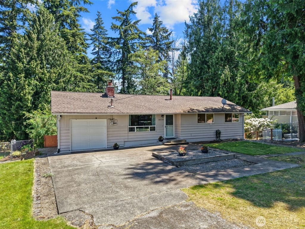 30108 2nd Avenue SW, Federal Way, WA 98023