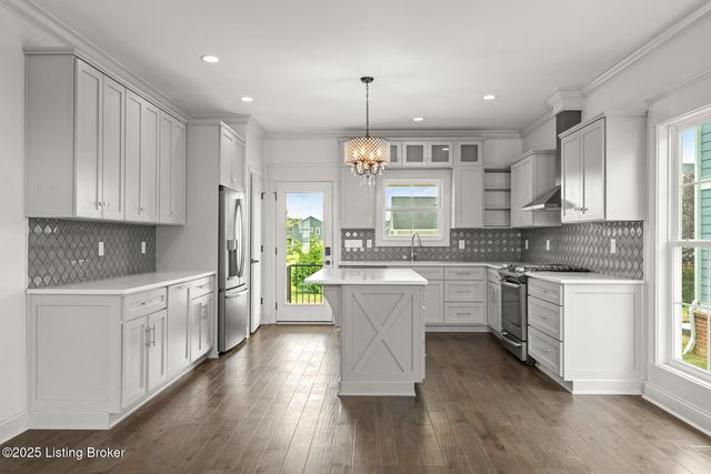 1700 Anchorage Ct, Prospect, KY 40059