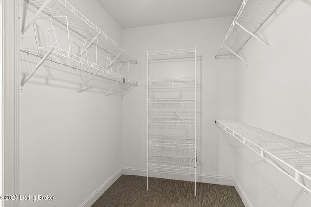 1700 Anchorage Ct, Prospect, KY 40059