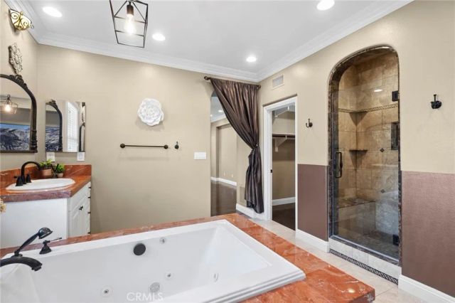 5 Franklin, Irvine, CA 92620