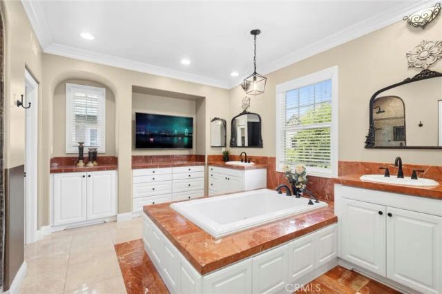5 Franklin, Irvine, CA 92620