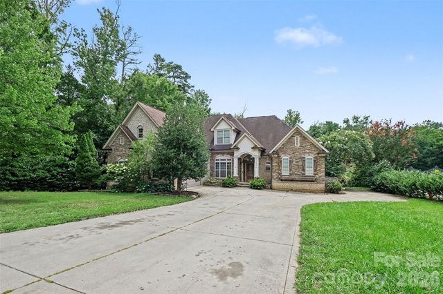13631 William Stowe Drive, Charlotte, NC 28262
