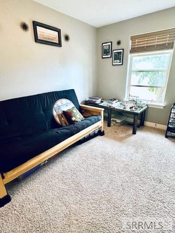 Image 10 of property listing at 2 N 3737 E, Rigby, ID 83442