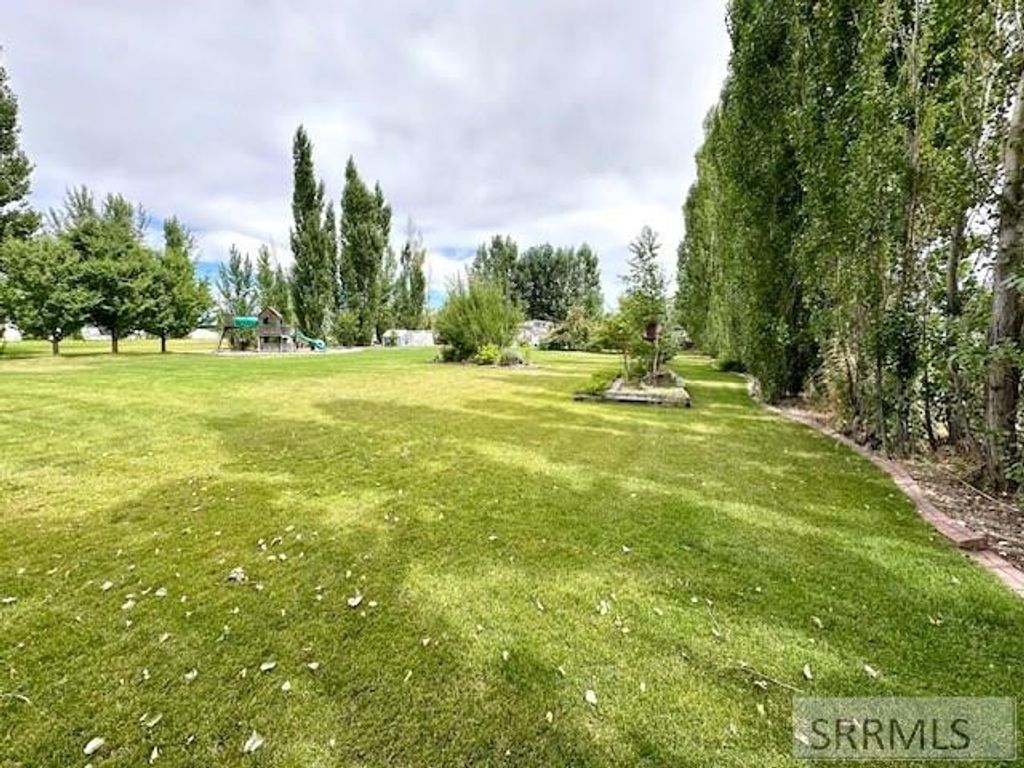 Image 22 of property listing at 2 N 3737 E, Rigby, ID 83442