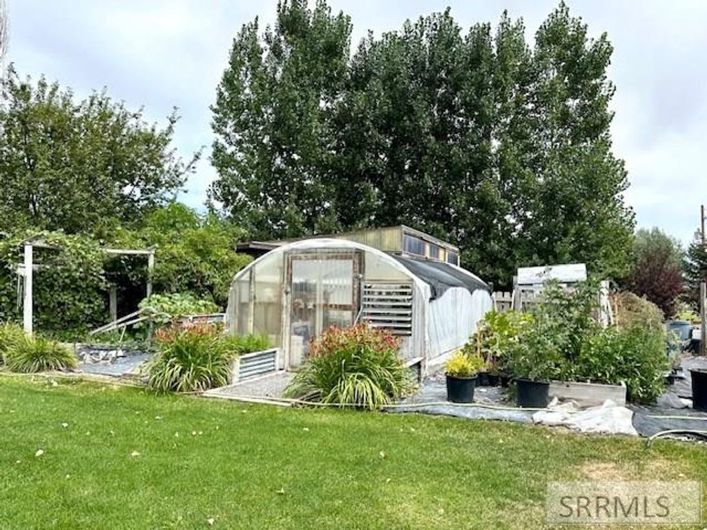 Image 26 of property listing at 2 N 3737 E, Rigby, ID 83442