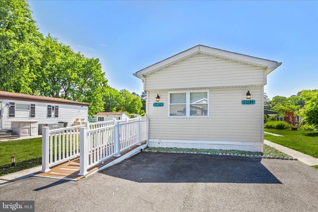 23595 E BEACH DR, Lewes, DE 19958