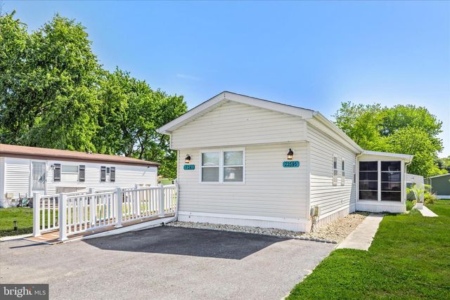 23595 E BEACH DR, Lewes, DE 19958
