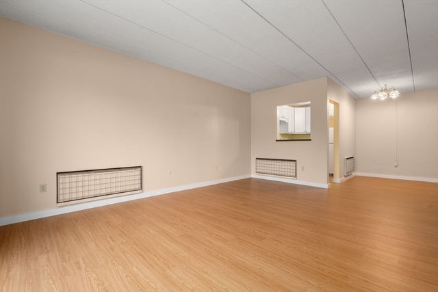 90 High St 309, Dedham, MA 02026