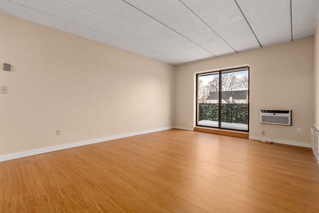 90 High St 309, Dedham, MA 02026