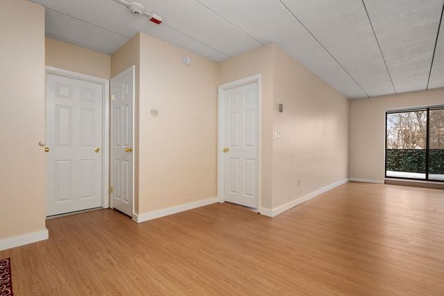 90 High St 309, Dedham, MA 02026