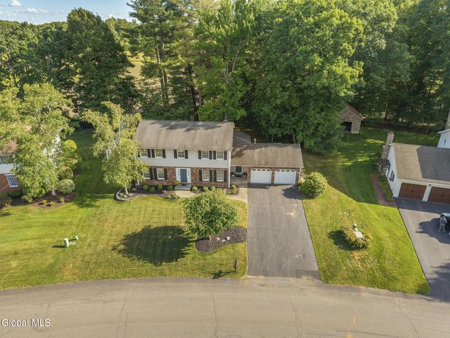 3061 New Williamsburg Drive, Guilderland, NY 12303
