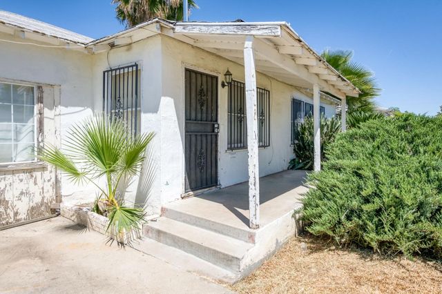 2568 S Lotus Avenue, Fresno, CA 93706