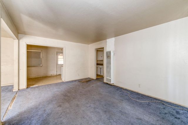 2568 S Lotus Avenue, Fresno, CA 93706