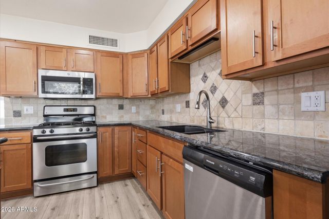 2219 N 74th Place, Scottsdale, AZ 85257