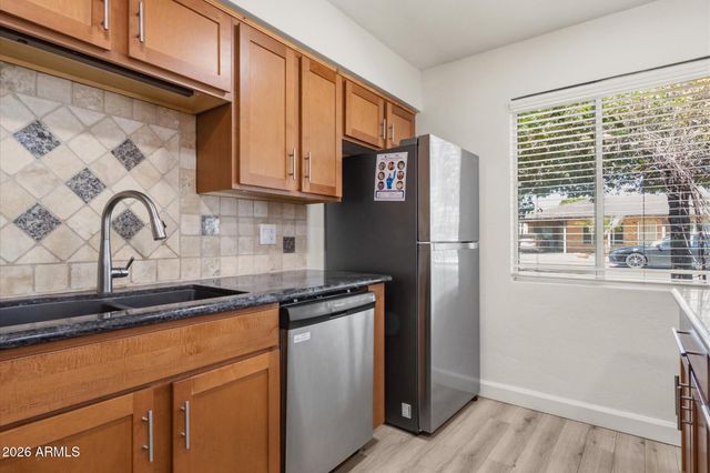 2219 N 74th Place, Scottsdale, AZ 85257