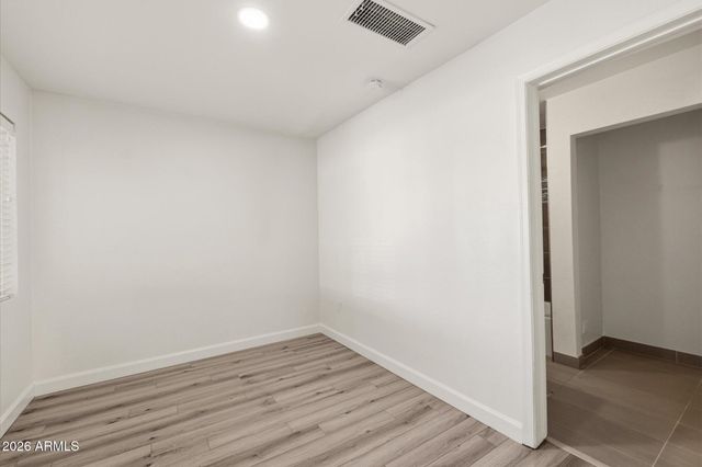 2219 N 74th Place, Scottsdale, AZ 85257