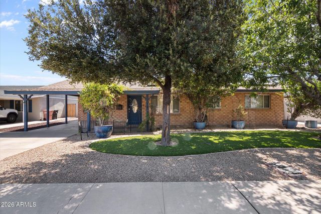 2219 N 74th Place, Scottsdale, AZ 85257