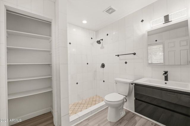 2219 N 74th Place, Scottsdale, AZ 85257