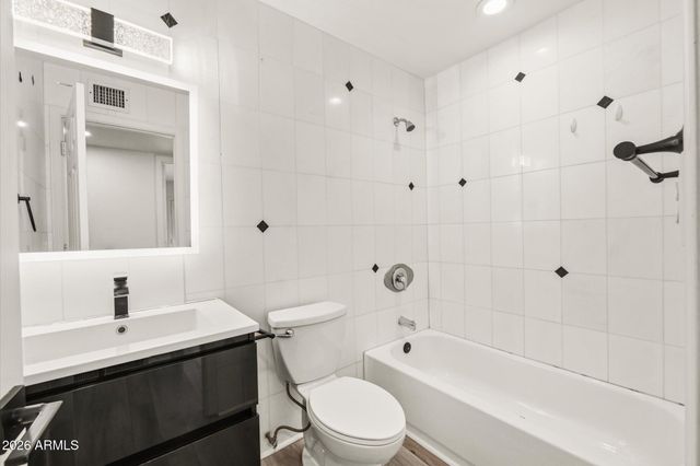 2219 N 74th Place, Scottsdale, AZ 85257