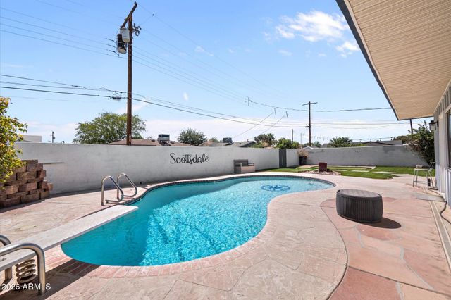 2219 N 74th Place, Scottsdale, AZ 85257