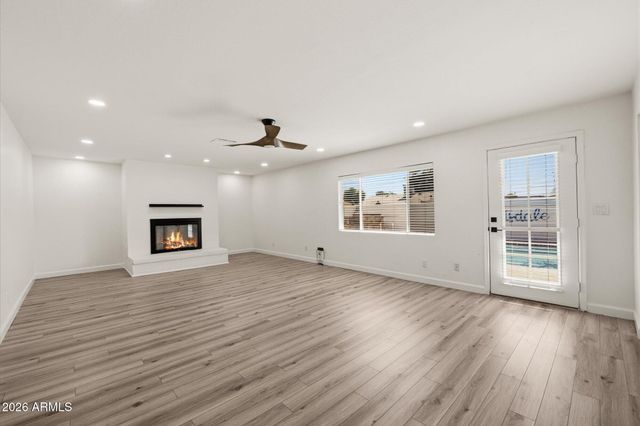 2219 N 74th Place, Scottsdale, AZ 85257
