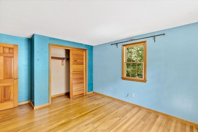 804 Putnam Ave, Barnstable, MA 02635