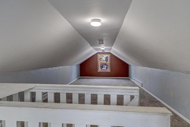 623 HUNTERS POINT ROAD, Neenah, WI 54956