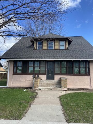 1040 N 1ST STREET, Wisconsin Rapids, WI 54494