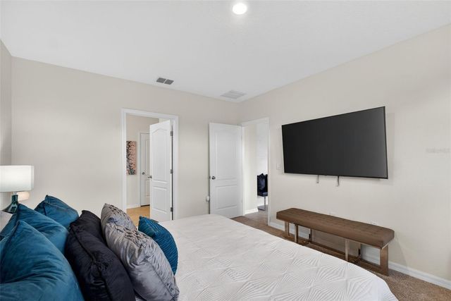 5740 GREY GRANITE WAY, Lakeland, FL 33811